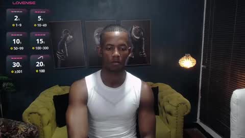 Snapshot of athleticbig_cock chatting on February 25, 5:19 am ATHLETIC COCK online show from February 25, 5:19 am