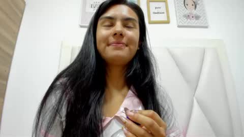 Atilana Diaz online show from May 22, 6:36 pm