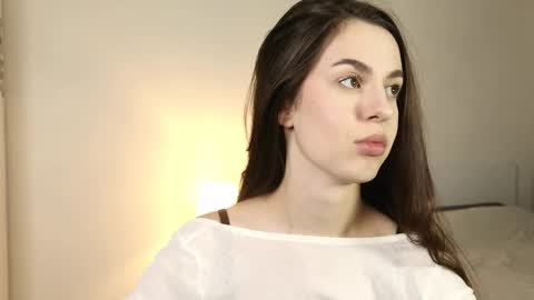 Sofia online show from November 10, 5:05 pm