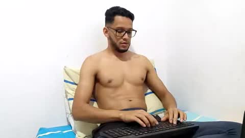 Torres online show from February 17, 2:42 am