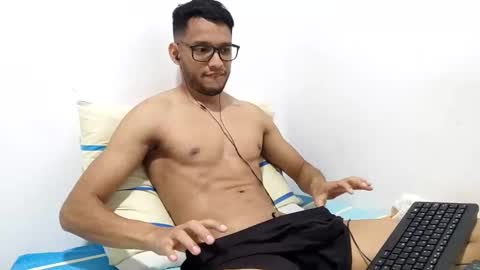 Torres online show from December 22, 3:22 am