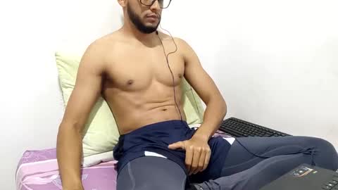 Torres online show from March 12, 1:58 am