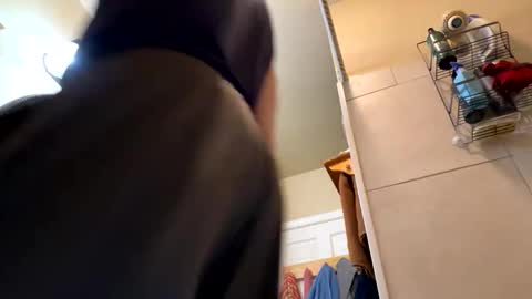 atozzzz online show from March 30, 1:27 am