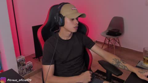 Atreus online show from December 10, 3:09 am