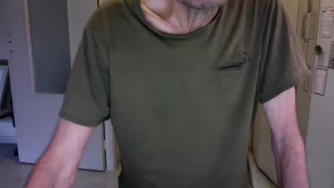 auguste061400 online show from February 19, 9:28 am