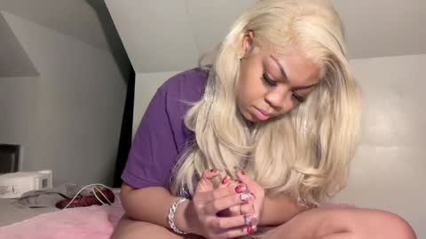 aunyxxx online show from February 5, 1:26 am
