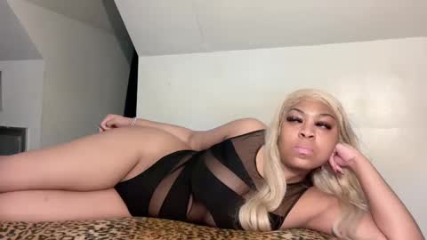aunyxxx online show from February 19, 5:49 am