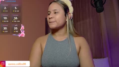 Snapshot of aurora_collins08 chatting on February 27, 3:05 pm aurora_collins08 online show from February 27, 3:05 pm