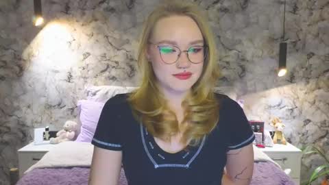 Kate online show from October 20, 5:29 pm