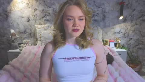 Kate online show from April 23, 6:54 am