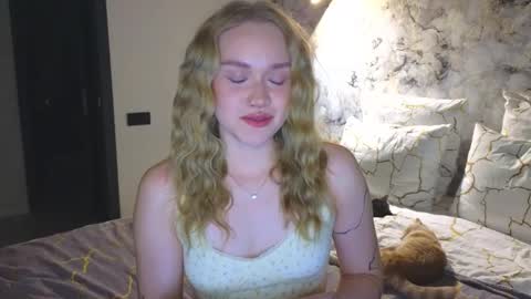 Kate online show from September 30, 5:23 pm