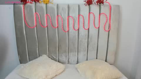 A U R O R A online show from January 12, 5:36 am