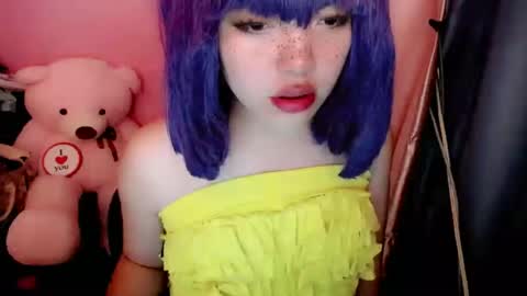 cute online show from July 10, 5:23 am