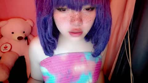 cute online show from July 26, 10:40 pm
