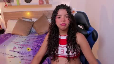 aurora_rodriguez online show from October 22, 12:51 pm