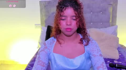 aurora_rodriguez online show from March 9, 2:43 pm