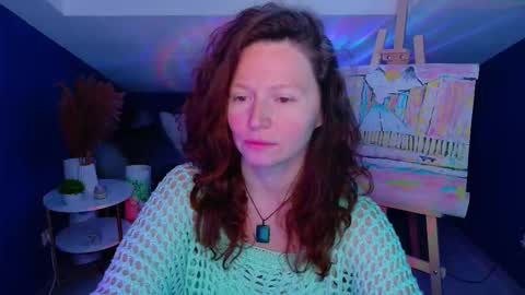 auroraborealis__ online show from October 10, 6:41 am