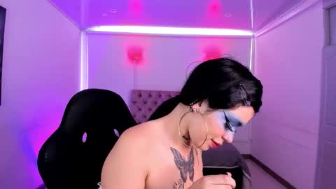 Aurora Diaz online show from November 10, 8:11 pm