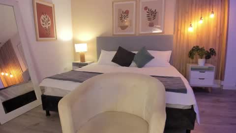 Aurora online show from October 2, 9:24 pm