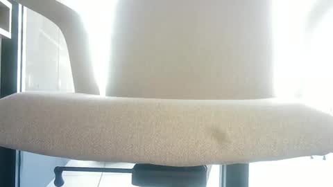 Justin online show from December 2, 7:52 am