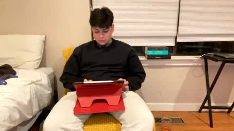 HarrisonGeorge online show from March 4, 4:38 am