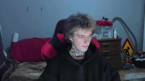 Austen online show from December 5, 4:38 pm