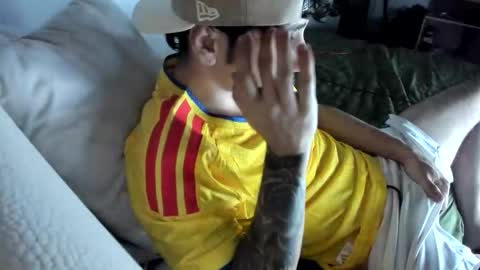 austin1119a online show from April 6, 2:20 am