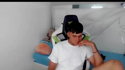 Snapshot of austin_col_ chatting on September 19, 10:13 pm AUSTIN online show from September 19, 10:13 pm