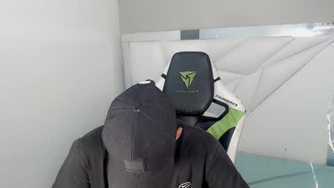 AUSTIN online show from November 4, 12:06 pm