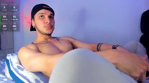 Snapshot of austin_curry chatting on February 6, 3:06 am A online show from February 6, 3:06 am