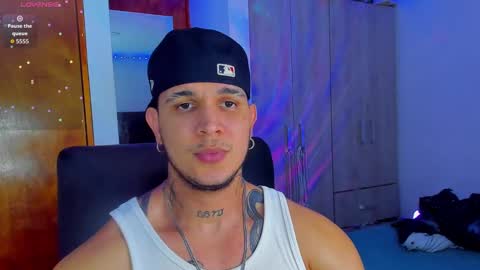 Snapshot of austin_curry chatting on September 14, 12:35 am A online show from September 14, 12:35 am