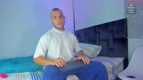 A online show from February 5, 4:27 am