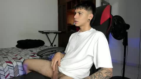 Austin online show from December 22, 7:42 pm