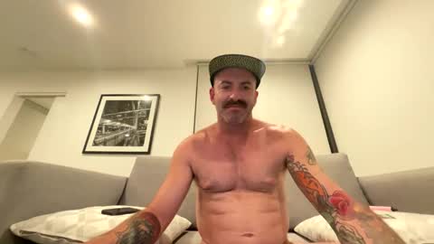Snapshot of austintoner85 chatting on February 14, 12:25 pm austintoner85 online show from February 14, 12:25 pm