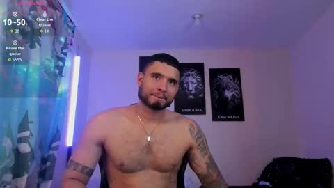 AustinTorres  online show from December 4, 11:48 pm