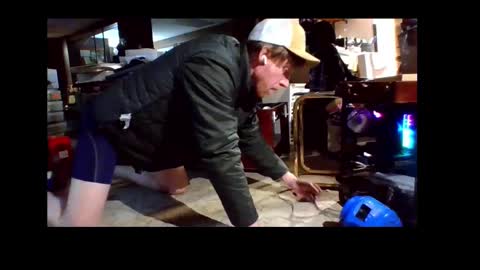 Senior Agua online show from December 18, 7:36 am