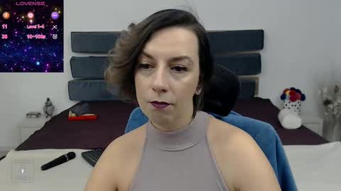 Snapshot of autumnopal chatting on February 10, 11:23 pm AutumnOpal online show from February 10, 11:23 pm