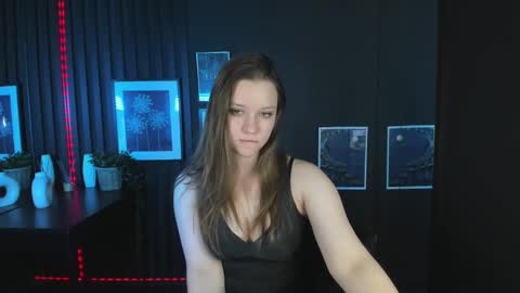 Ava online show from February 14, 7:44 pm