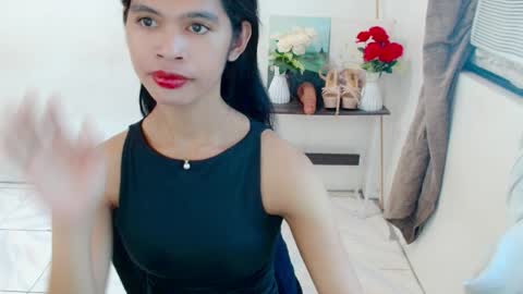 avacadaxcx online show from April 3, 1:12 am