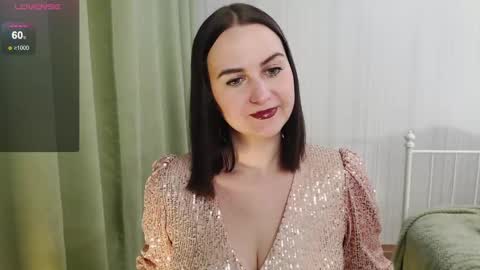 Ava online show from December 19, 2:35 pm