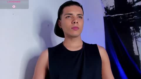 Avaggi online show from October 30, 11:49 pm