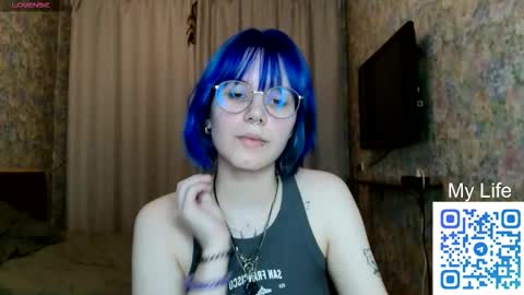 avaobierne online show from March 19, 7:19 pm