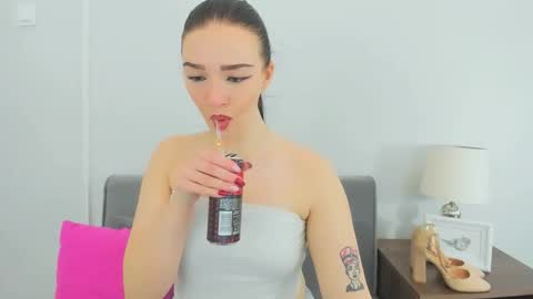 avasensitive69 online show from February 14, 10:07 am