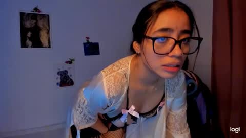 Snapshot of ave_fenix69 chatting on March 7, 2:36 am Valery -- online show from March 7, 2:36 am