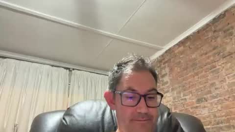 averageguy43m online show from June 15, 7:06 pm