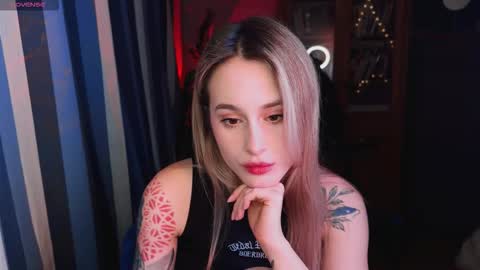 Aviva online show from November 14, 5:04 pm