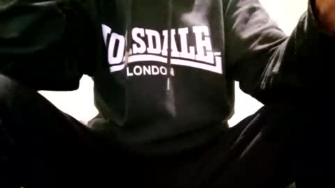 avoupourcesoir online show from October 7, 5:20 pm