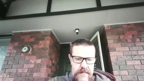 awayinthecountry online show from May 20, 11:11 pm
