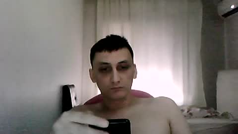 awesenheit online show from August 2, 2:30 pm