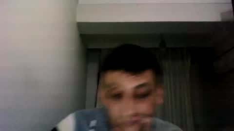 awesenheit online show from April 7, 7:05 pm